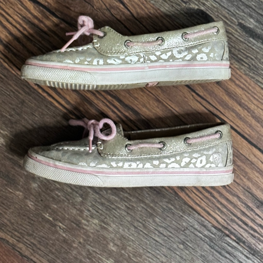 Sperry​​​​ - Picture 4 of 7